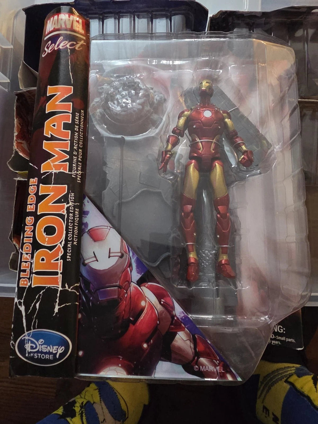 Diamond Select Toys Marvel Select: Bleeding Edge Iron Man Action Figure - Grown Up Kids