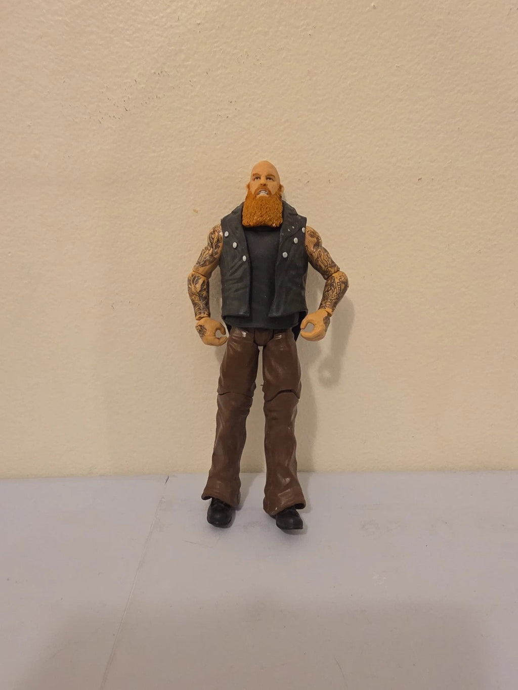 ERICK ROWAN super cool WWE wrestling FIGURE ( Series 111 ) MATTEL wyatt sicks - Grown Up Kids