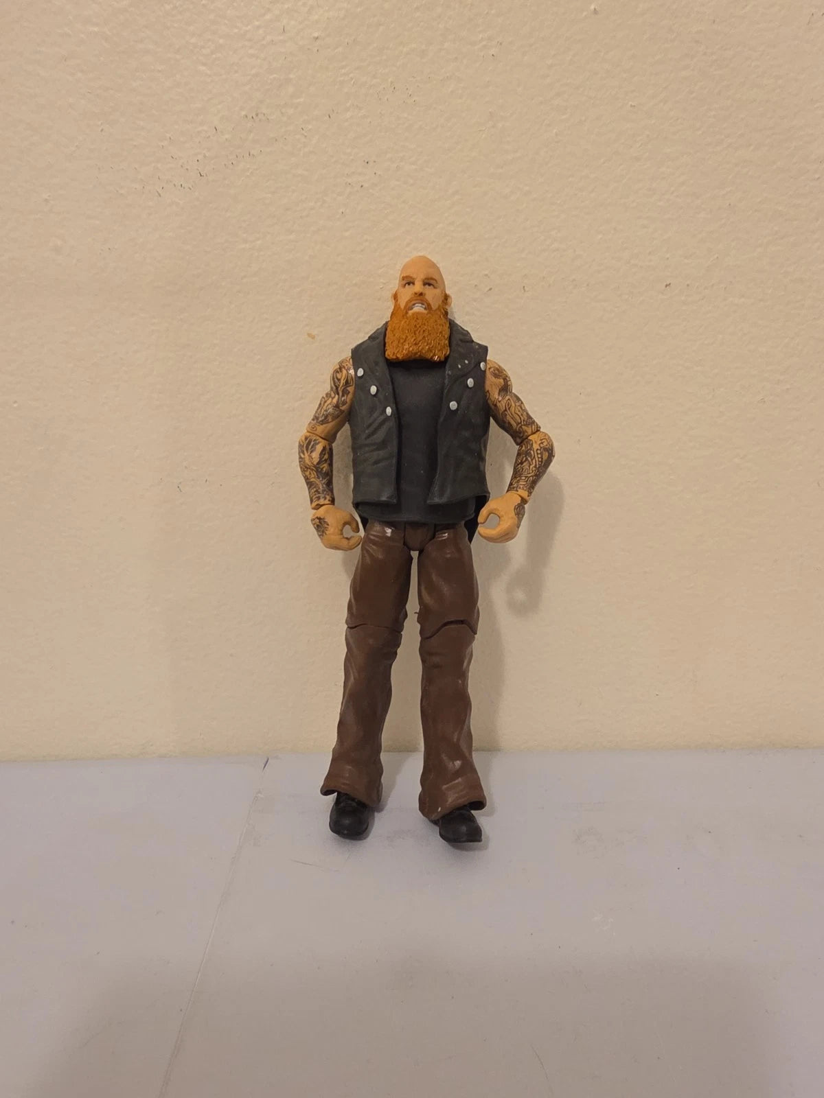 ERICK ROWAN super cool WWE wrestling FIGURE ( Series 111 ) MATTEL wyatt sicks - Grown Up Kids