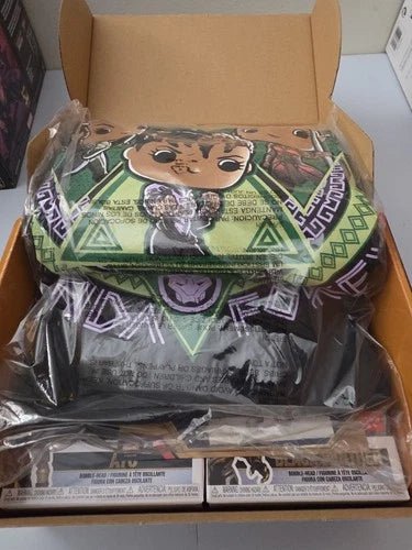Funko Pop Collector Corps BLACK PANTHER WAKANDA FOREVER Complete Box XL Shirt - Grown Up Kids