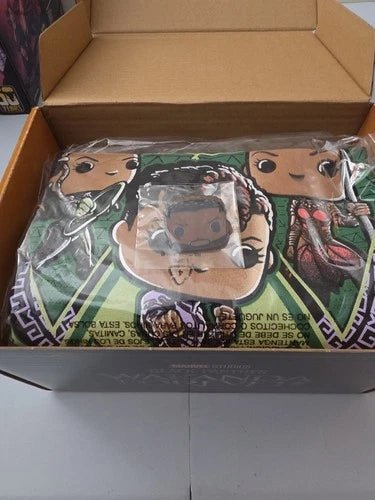 Funko Pop Collector Corps BLACK PANTHER WAKANDA FOREVER Complete Box XL Shirt - Grown Up Kids