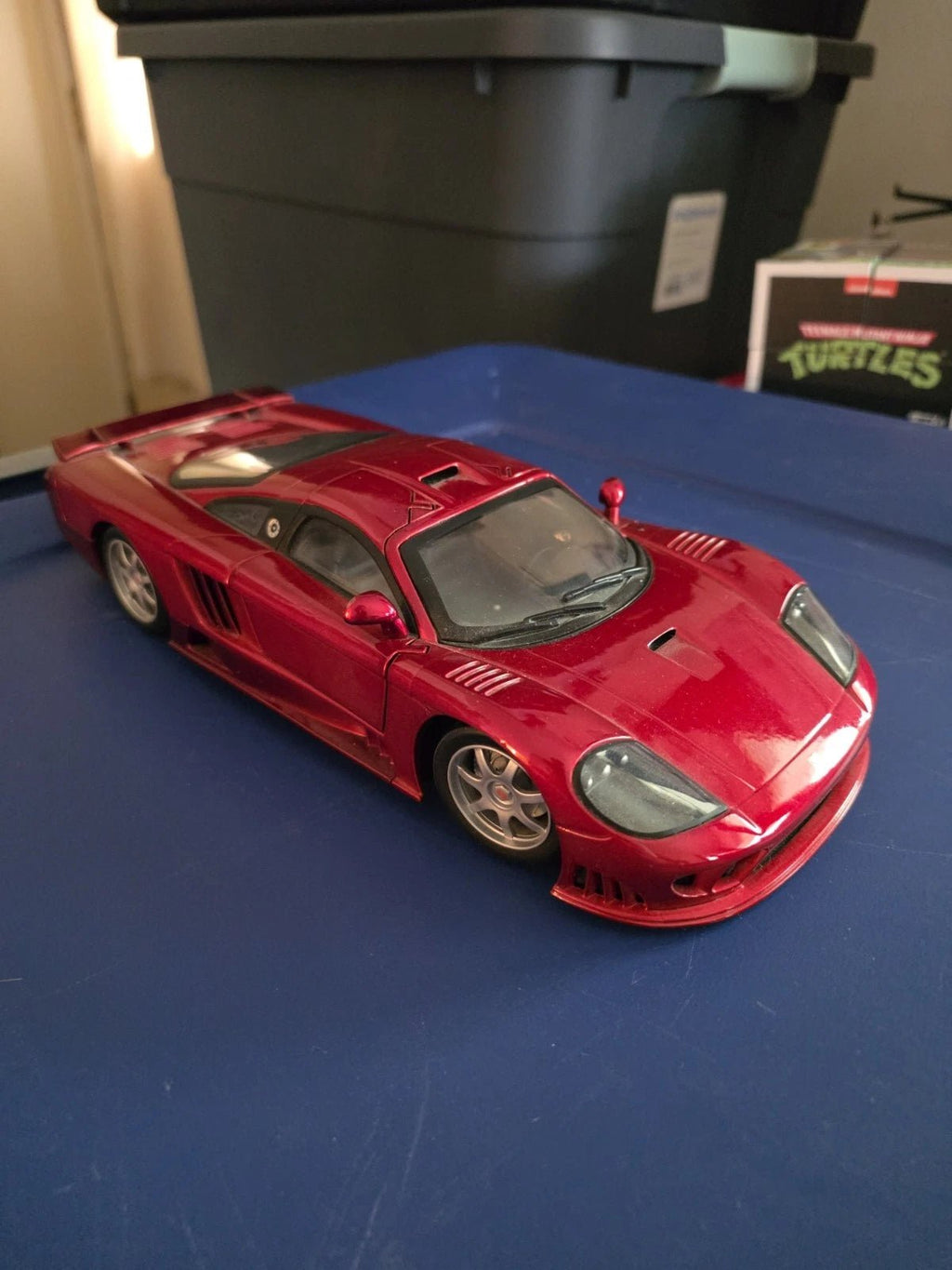 Hot Wheels Gold Edition Saleen S7 1:18 Very RARE RED! - Grown Up Kids
