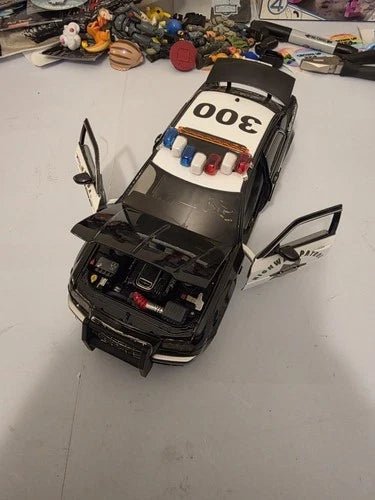 Jada Toys Dub City Heat Chrysler 300C Hemi Police Car 1:18 Diecast Limited Editi - Grown Up Kids