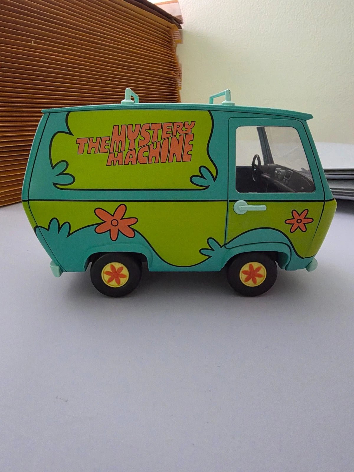 Officially Licensed Mezco Toyz Scooby Doo Scooby Doo Friends & Foes Box Set - Grown Up Kids