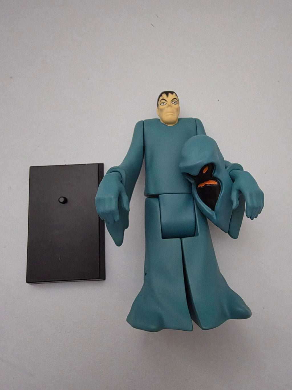 Officially Licensed Mezco Toyz Scooby Doo Scooby Doo Friends & Foes Box Set - Grown Up Kids