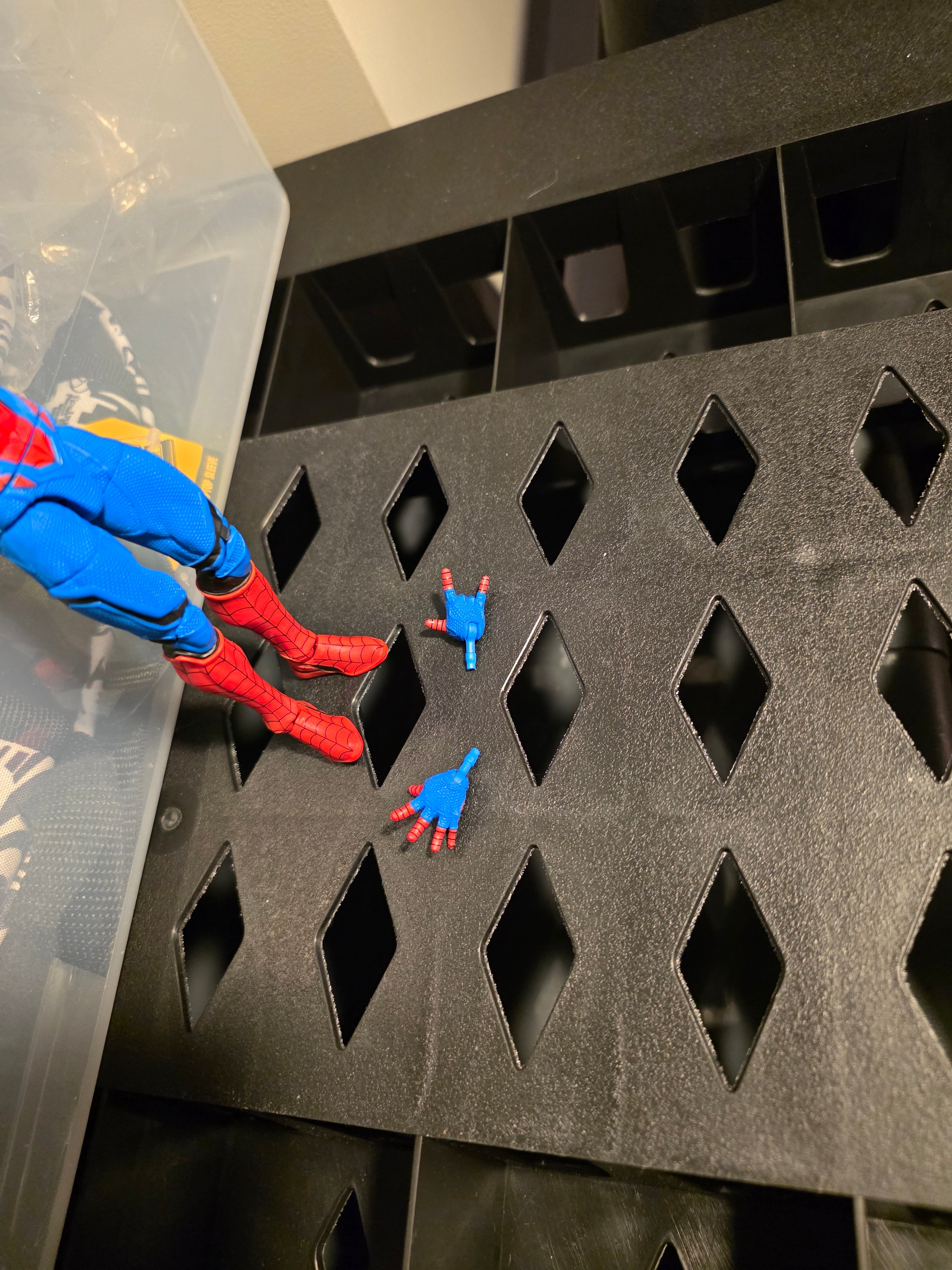 Marvel Rivals Spider-Man Action Figure - 6-Inch Scale Collectible LOOSE
