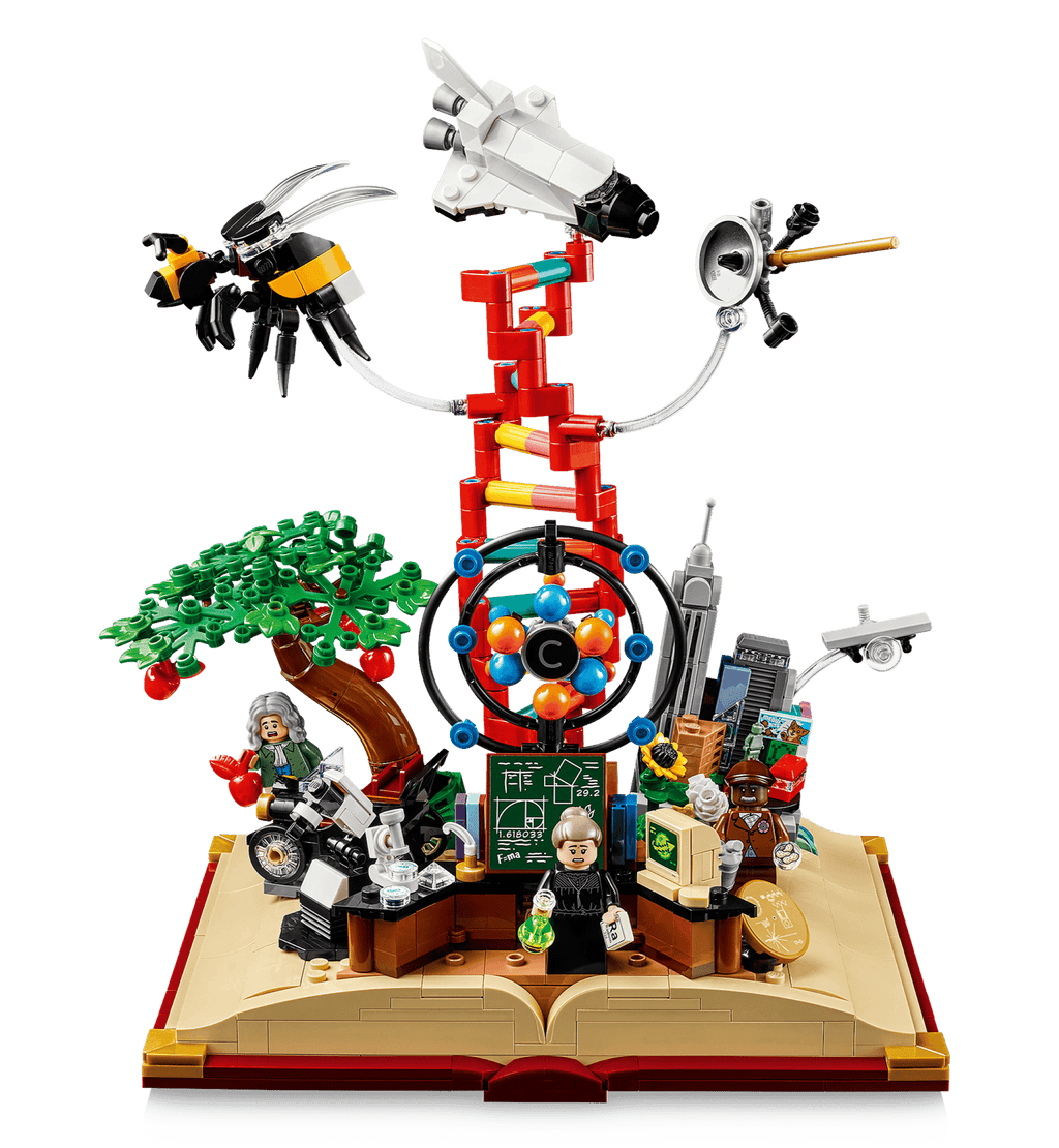 LEGO Ideas 21355 Evolution of STEM – Featuring Marie Curie, Isaac Newton & George Washington Carver