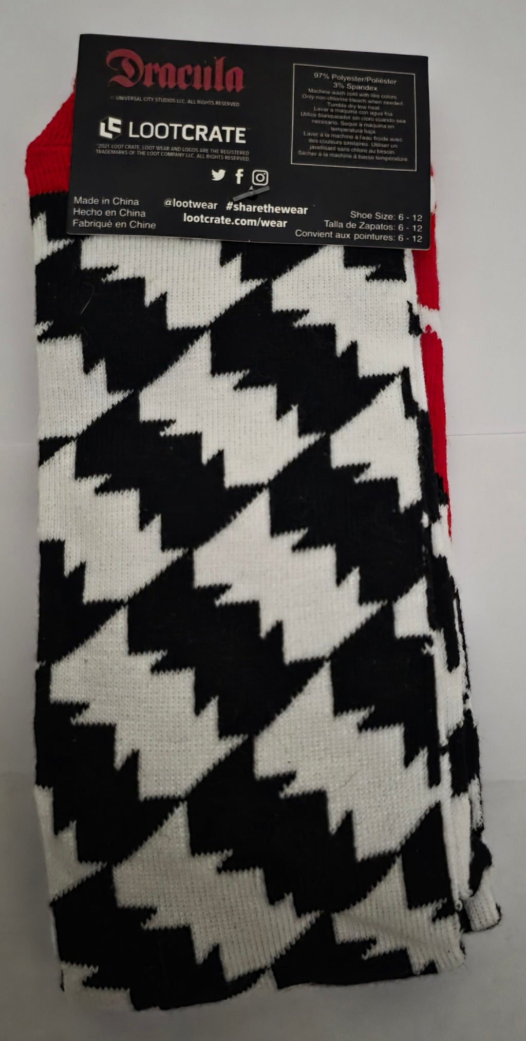 Dracula Loot Wear Exclusive Crew Socks Adult Size 6-12 Universal Monsters