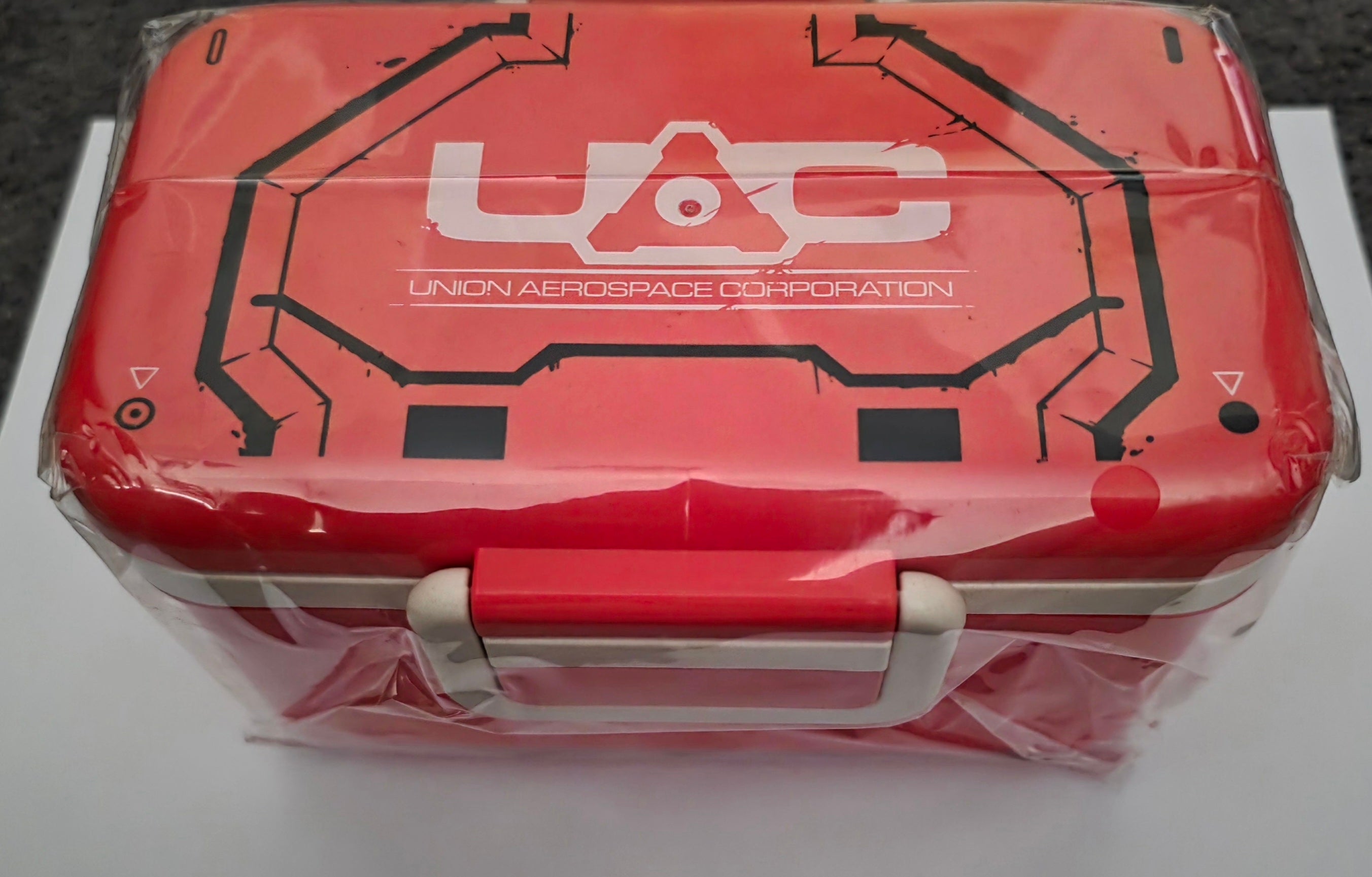 DOOM UAC Union Aerospace Corporation Red Metal Storage Tin Carry Case