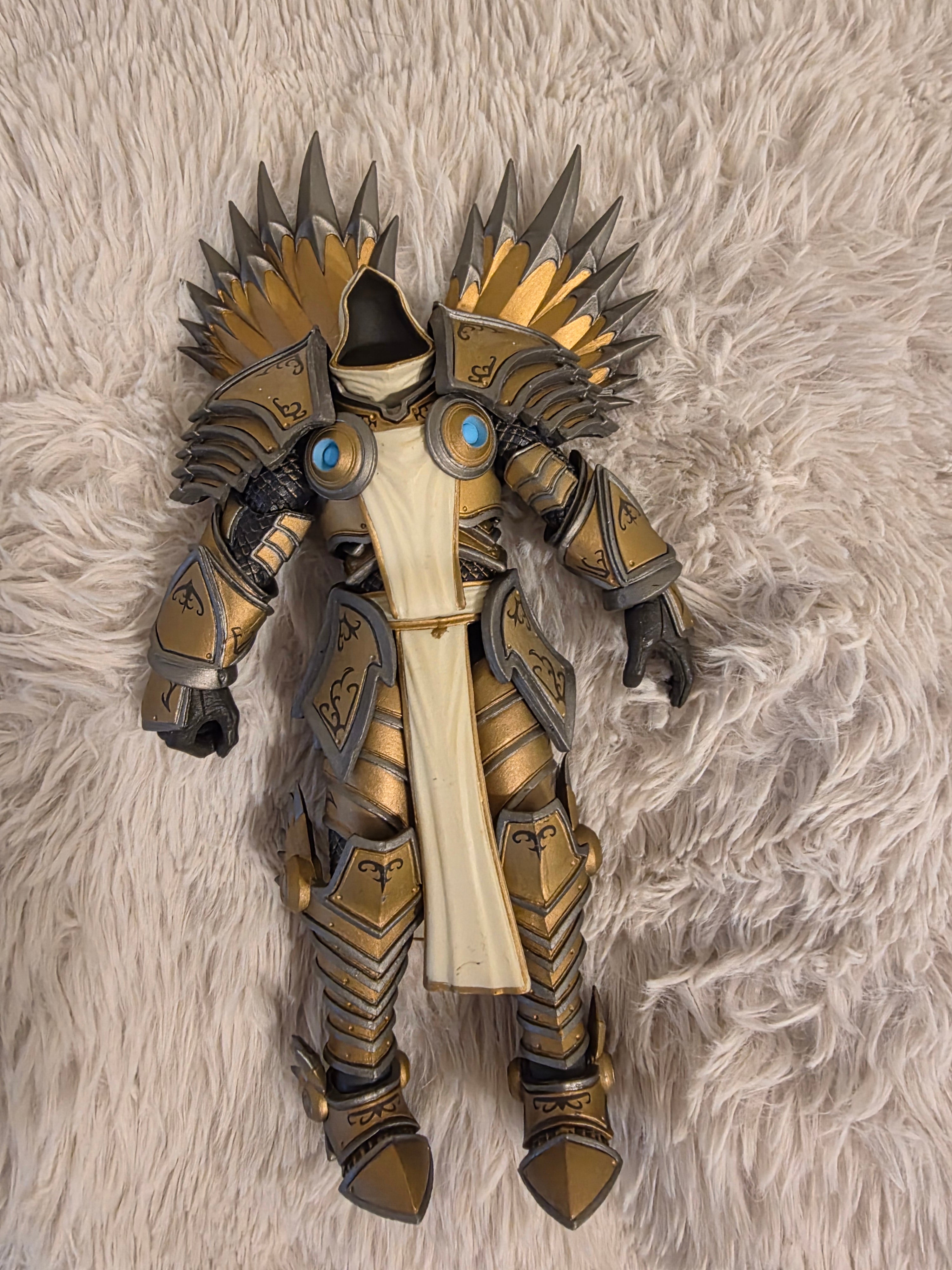 NECA Diablo III Tyrael Archangel Action Figure w/ Wings – Loose Incomplete – Blizzard Collectible