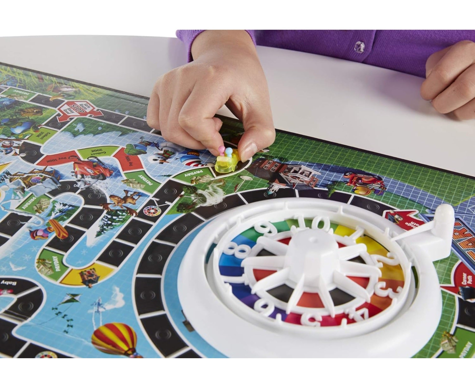 The Game of Life Electronic Banking Edition – Modern Family Board Game with Digital Banking Cards