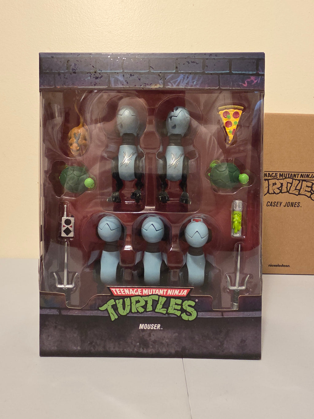 Teenage Mutant Ninja Turtles Mouser Super 7 6-Pack Action Figure Set - Grown Up Kids