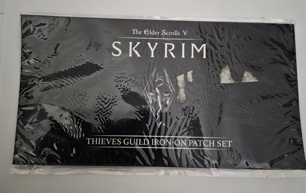 The Elder Scrolls V Skyrim Thieves Guild Iron-On Patch Set - Brand New Sealed - Grown Up Kids