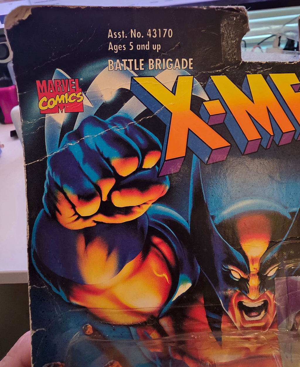 Toy Biz X-Men Battle Brigade Lady Deathstrike Action Figure – Marvel X-Men Collectible - Grown Up Kids