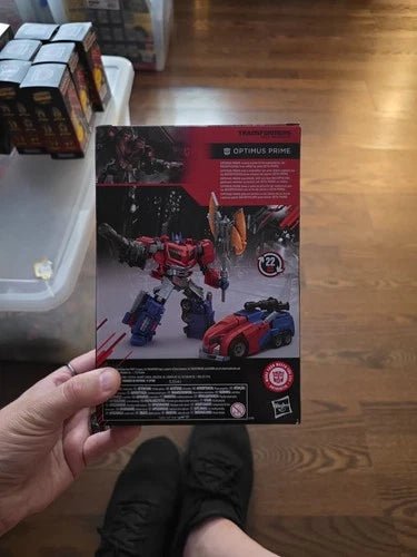 TRANSFORMERS STUDIO SERIES MTMTE COLLECTION OPTIMUS PRIME 6 INCH FIGURE NIB - Grown Up Kids